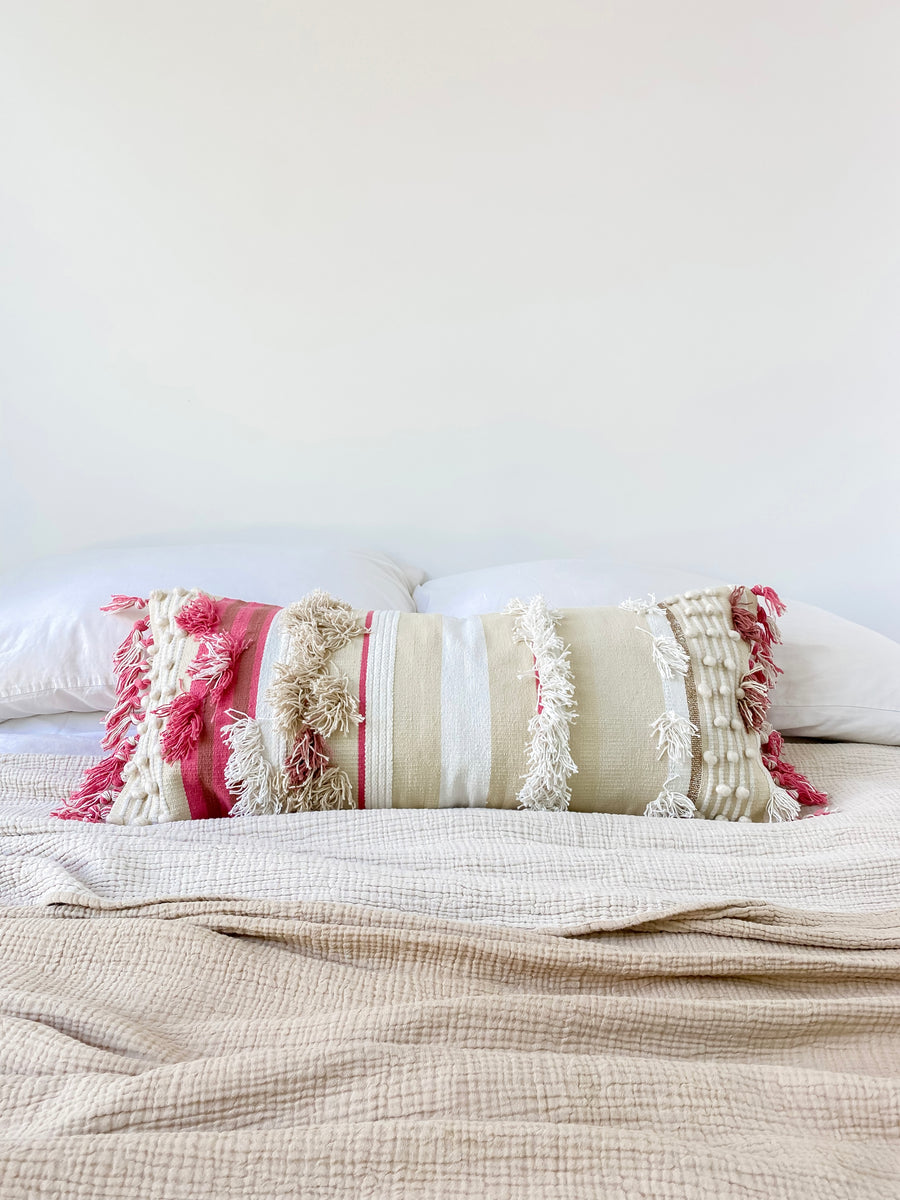 Extra Long Lumbar Pillow, Gray, Missi | Hofdeco