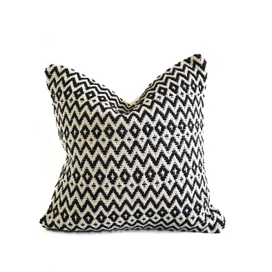 casa boho black white beige cream ivory ikat kilim cotton throw pillow decor home idea ideas room bedroom sofa couch textured bohemian southwest desert inspired